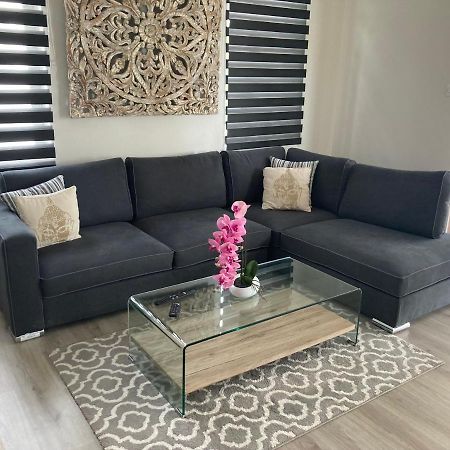 Penthouse - Private Roof Terrace - Sea & Mountain View Daire Grand-Baie Dış mekan fotoğraf